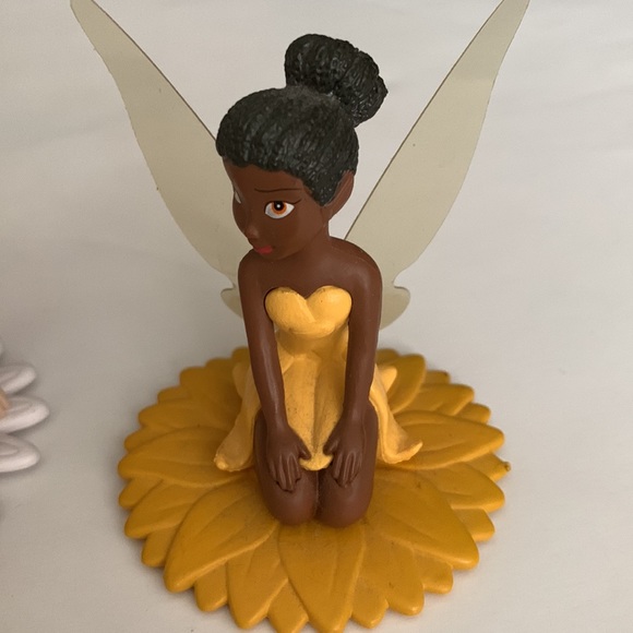 Tinker Bell and friends, figurines, and stamps - Picture 6 of 12